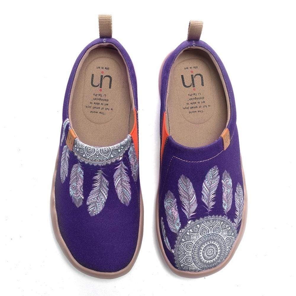 UIN Dreamcatcher Slip-On Shoes